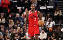 Pour éviter de retourner à l’infirmerie, Kawhi Leonard avance à petits pas