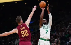 Les Celtics noient les Cavaliers sous une pluie de 3-points
