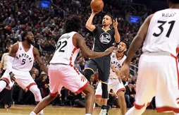 Raptors – Warriors : Stephen Curry (44 points) arrache la 21e victoire d’affilée