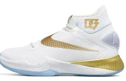Nike : des accents dorés sur la HyperRev 2016 de Draymond Green