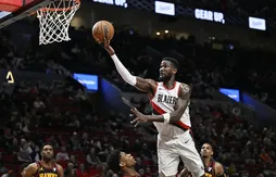 “Dominayton” remercie les critiques