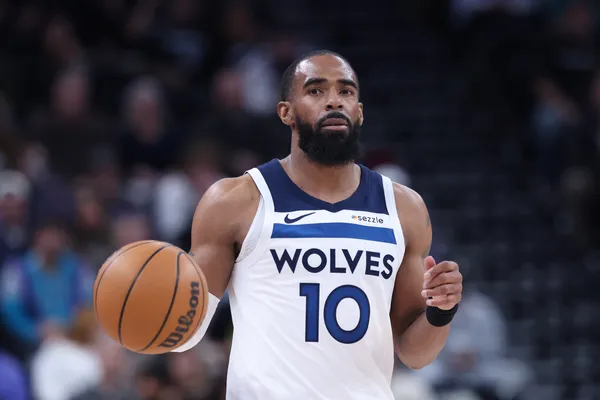 Pourquoi Mike Conley pourrait revenir aux Wolves