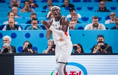 Pas de retour immédiat en NBA pour Isaac Bonga