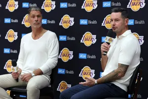 Les Lakers lancent un nouveau cycle avec leur « Big Three »