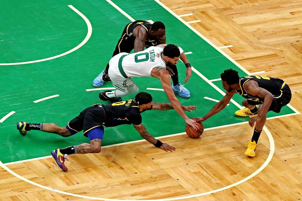 Andrew Wiggins et Gary Payton II