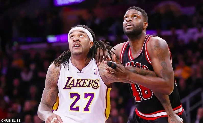 Stop ou encore pour Nazr Mohammed ?