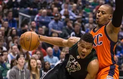 Le Top 10 de la nuit : salade, tomates, oignons pour le “Greek Freak”