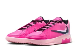 La LeBron Witness 9 fait honneur à Bronny James