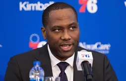 Le rôle grandissant d’Elton Brand rassure Joel Embiid