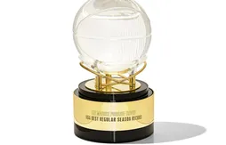 La NBA dévoile de nouveaux trophées en cristal