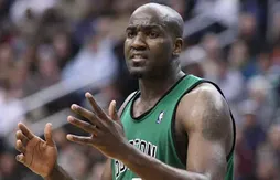 Kendrick Perkins forfait pour le Game 7 et absent plusieurs mois