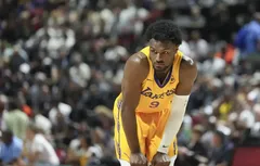 Bronny James ne devrait pas suivre son père aux Sixers