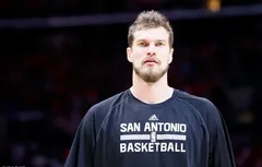 Brooklyn : Tiago Splitter chargé de la formation des joueurs