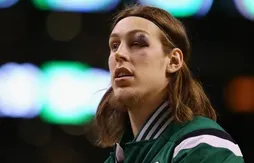 Kelly Olynyk n’a besoin que d’un seul oeil pour être bon !