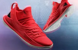 Under Armour fête le titre de Stephen Curry en rouge