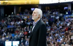 Qualifications consécutives en playoffs : Gregg Popovich égale Phil Jackson