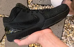 Les premières images de la Kobe 4 Protro “Black Mamba”
