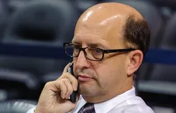 Scott Brooks et Jeff Van Gundy intéressent les Pelicans