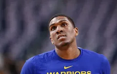 Infirmerie :  une fracture pour Kevon Looney, un brin d’espoir pour Klay Thompson