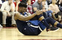 Jimmy Butler fait avec les douleurs