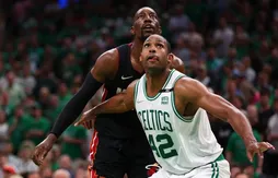 Le Heat repoussé loin du cercle et de la ligne des lancers-francs