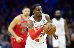 Danuel House Jr. reste à Philadelphie