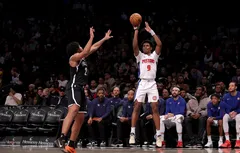 Avec son tir extérieur, Ausar Thompson passe un cap en attaque