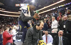 À un rebond du triple double, Joe Ingles a vécu une soirée riche en émotions
