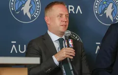 Deux ans de plus pour Tim Connelly à Minnesota