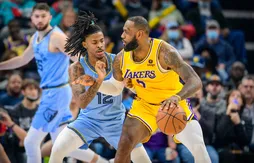 Ja Morant (41 pts) remporte son duel avec LeBron James (37 pts)