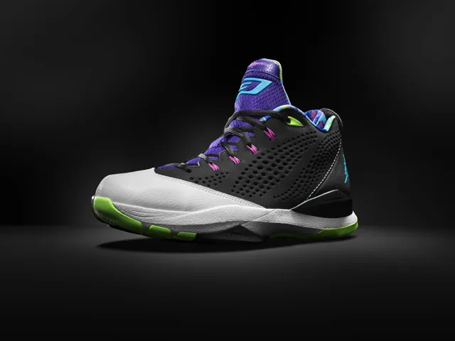 Ho13_AirJordan_CP3_VII_616805_015_3Qtr_23583
