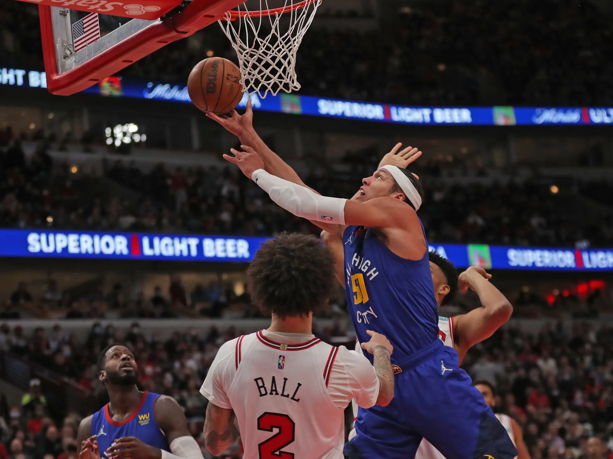 Lonzo Ball et les Nuggets