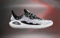 Un nouveau coloris « Bruce Lee » pour la Curry 11