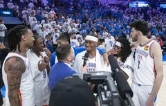 Les soldats du Thunder au rapport