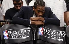 Les Sixers se placent aussi sur Kawhi Leonard