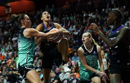 Le Liberty surpris par Leila Lacan et le Sun