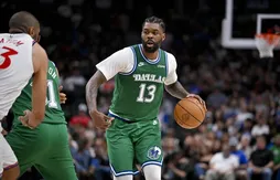 Les Mavericks prolongent Naji Marshall