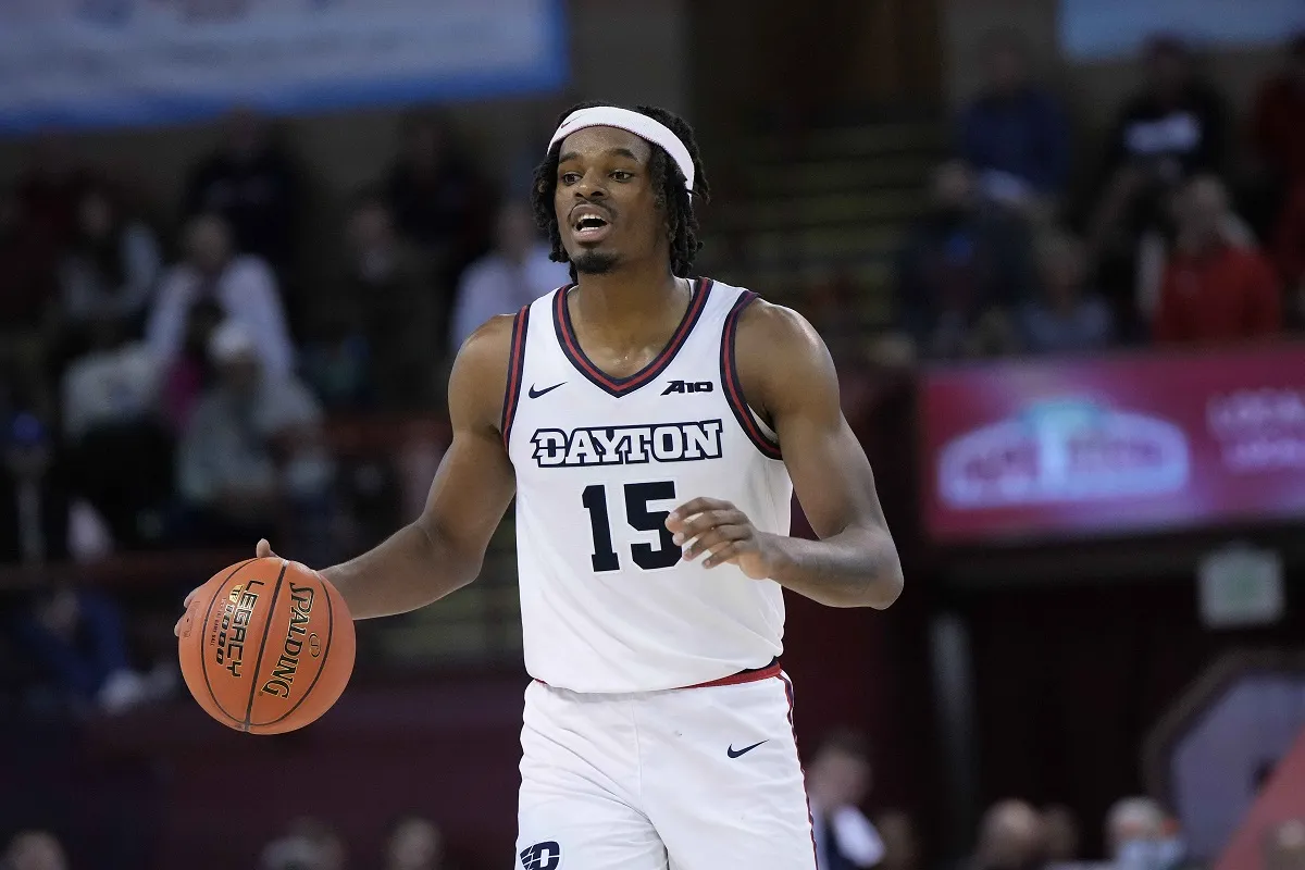 DaRon Holmes II avec Dayton