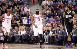 Jason Terry prend encore la défense de James Harden… en attaquant Stephen Curry !