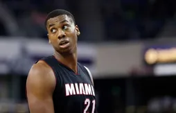 Hassan Whiteside prolonge à Miami !