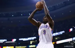 Scott Brooks pousse Serge Ibaka à shooter de loin