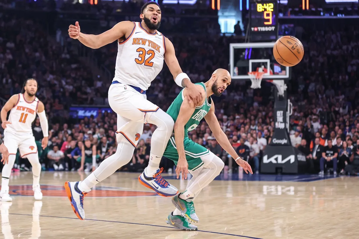 Karl-Anthony Towns et Derrick White Knicks