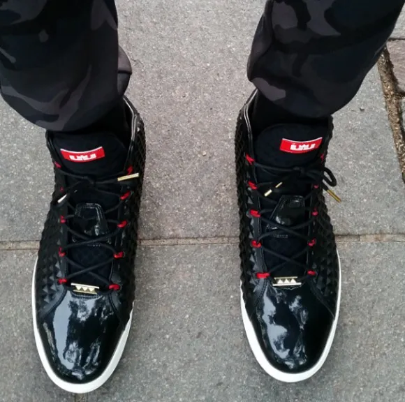 LeBron_12_NSW_2