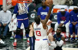 Paul George et les Clippers se relancent face aux Mavericks