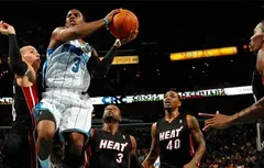 Chris Paul et les Hornets font tomber le Heat !