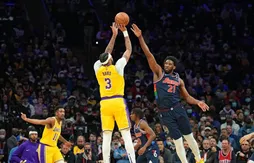 Malgré un super Anthony Davis, les Lakers chutent lourdement à Philly