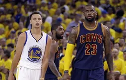Stephen Curry et LeBron James favoris des bookmakers pour le trophée de MVP