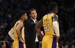 D’Angelo Russell et Julius Randle continuent d’impressionner face aux Nets