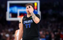 Frustré, Luka Doncic fait expulser un fan des Suns