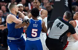 La NBA sanctionne C.J. McCollum et Alex Len